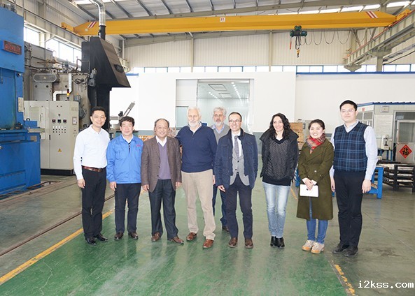 磁悬浮式鼓风机