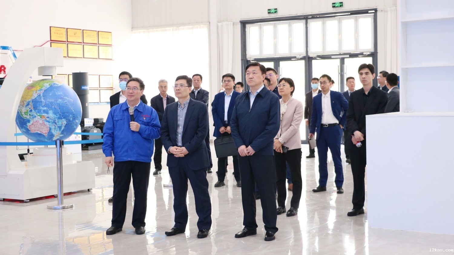 海尔集团党委书记、董事局主席、首席执行官周云杰莅临伟德1949娱乐手机版考察